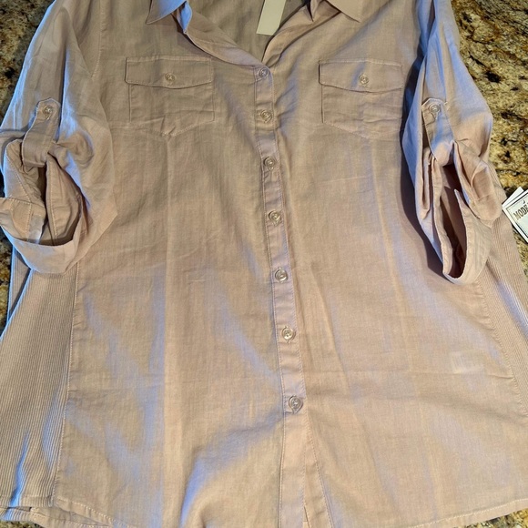 ACTIVE USA BUTTON DOWN BLOUSE - Picture 4 of 6